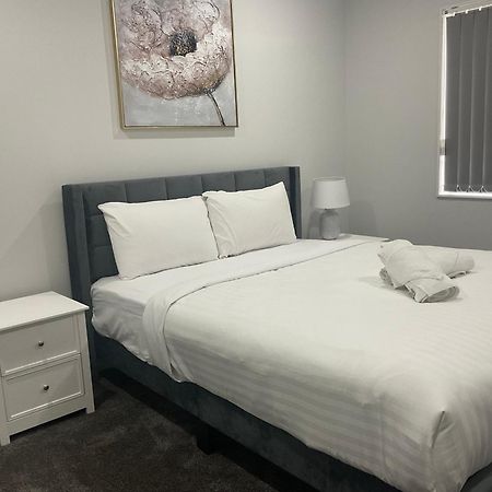Family Holiday Home Papakura - 175 Auckland Ngoại thất bức ảnh